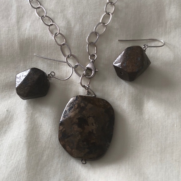 🌹5 for 30🌹Gemstone Necklace and Earrings Set - Picture 1 of 4